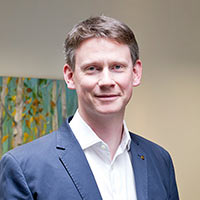 Dr Fergus Adams